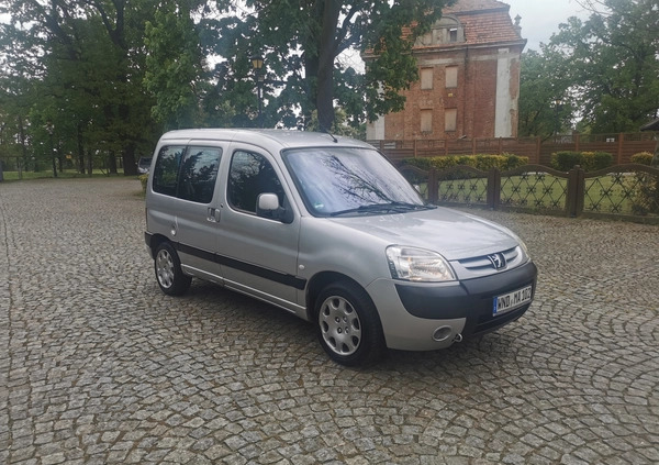 Peugeot Partner cena 11500 przebieg: 210250, rok produkcji 2004 z Legnica małe 56